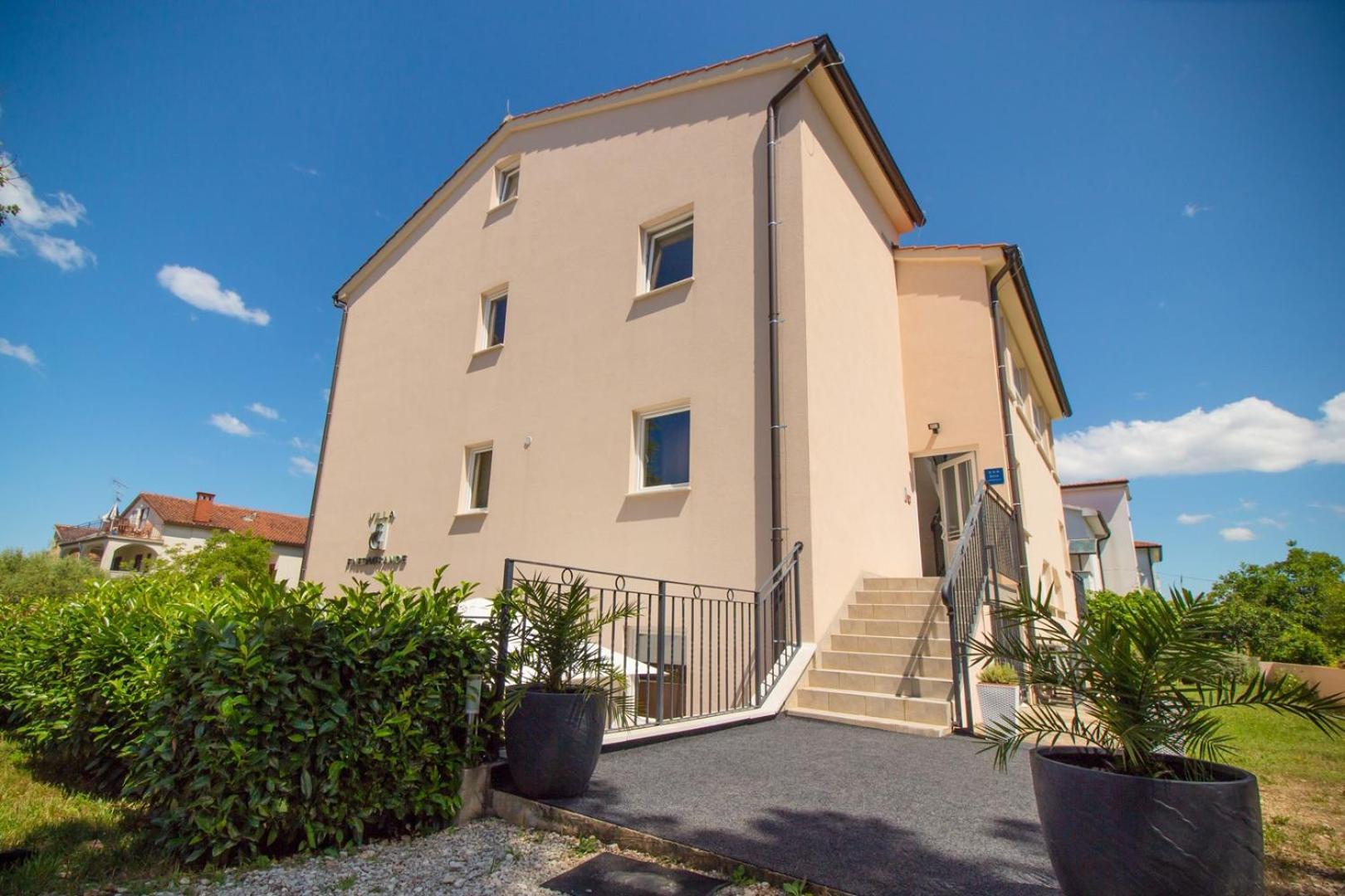 Fineda Grande Apartments Poreč Eksteriør billede